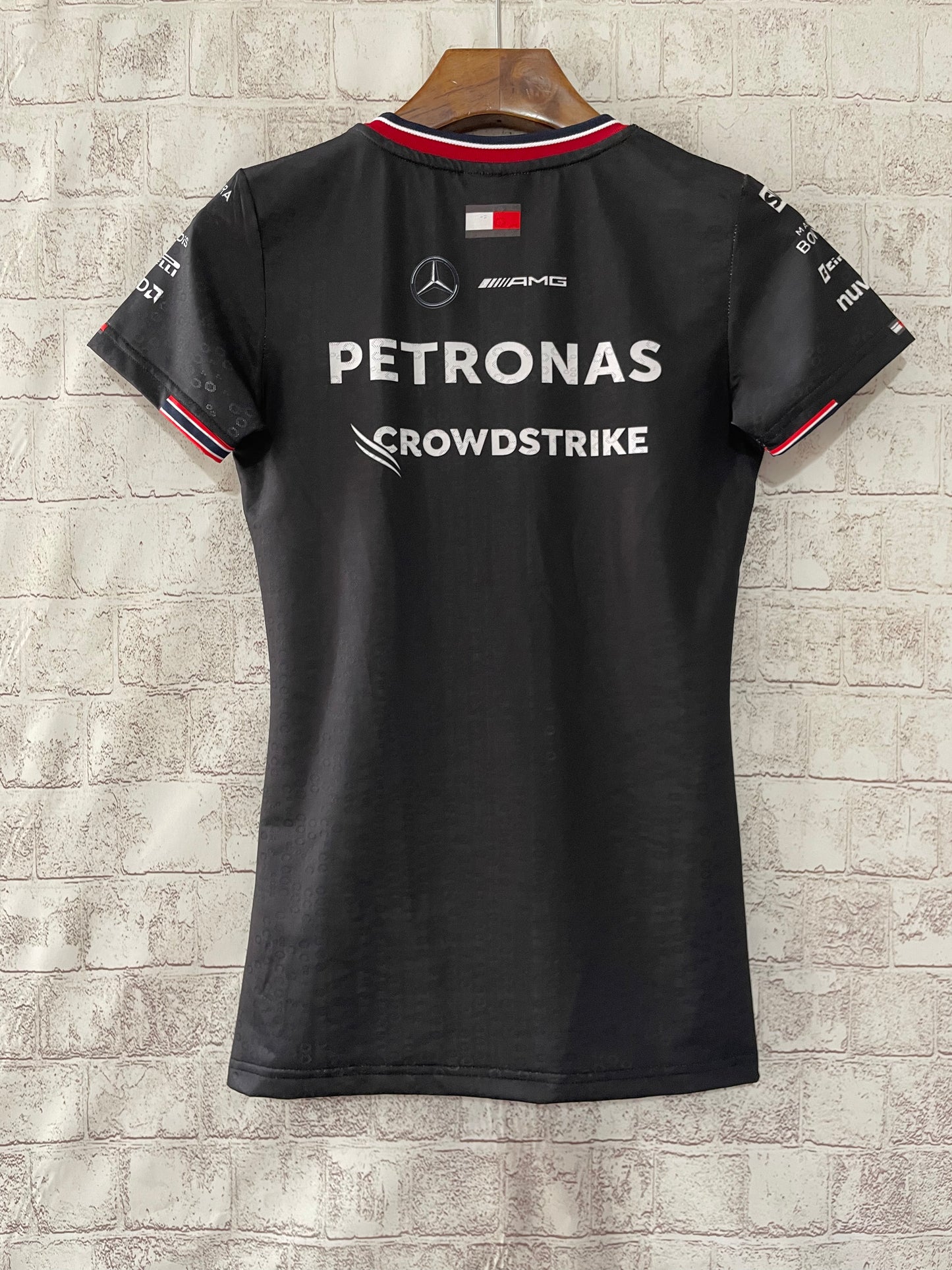 CAMISETA MERCEDES TEAM FEMININA