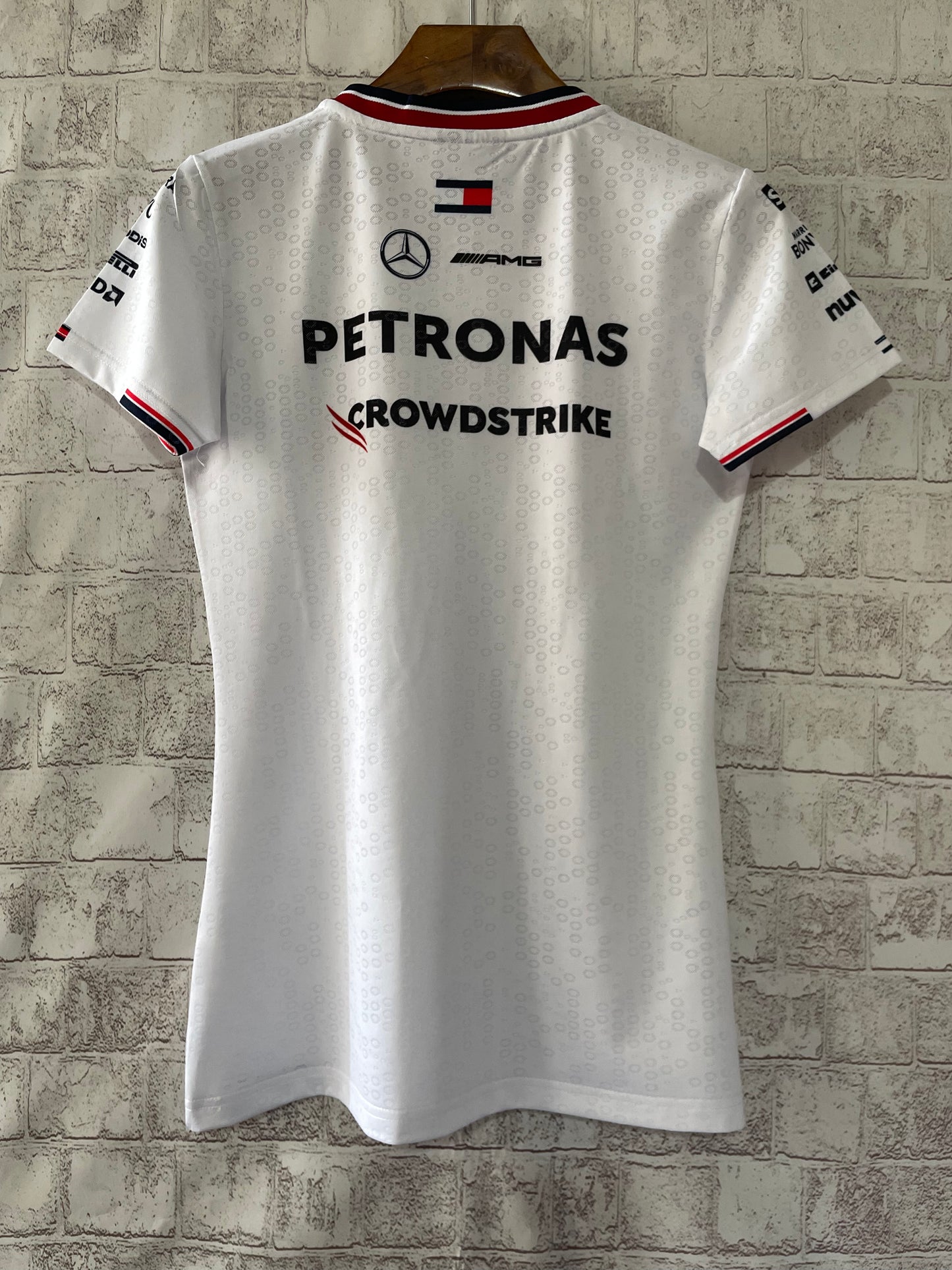 CAMISETA MERCEDES TEAM FEMININA